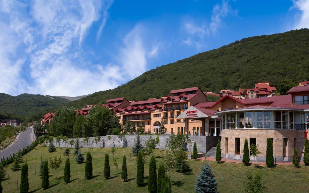 Tsaghkadzor Marriott Hotel Exterior foto